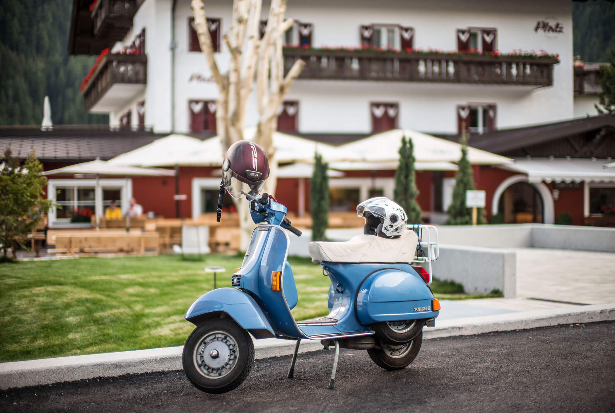 Vespa - Hotel Platz