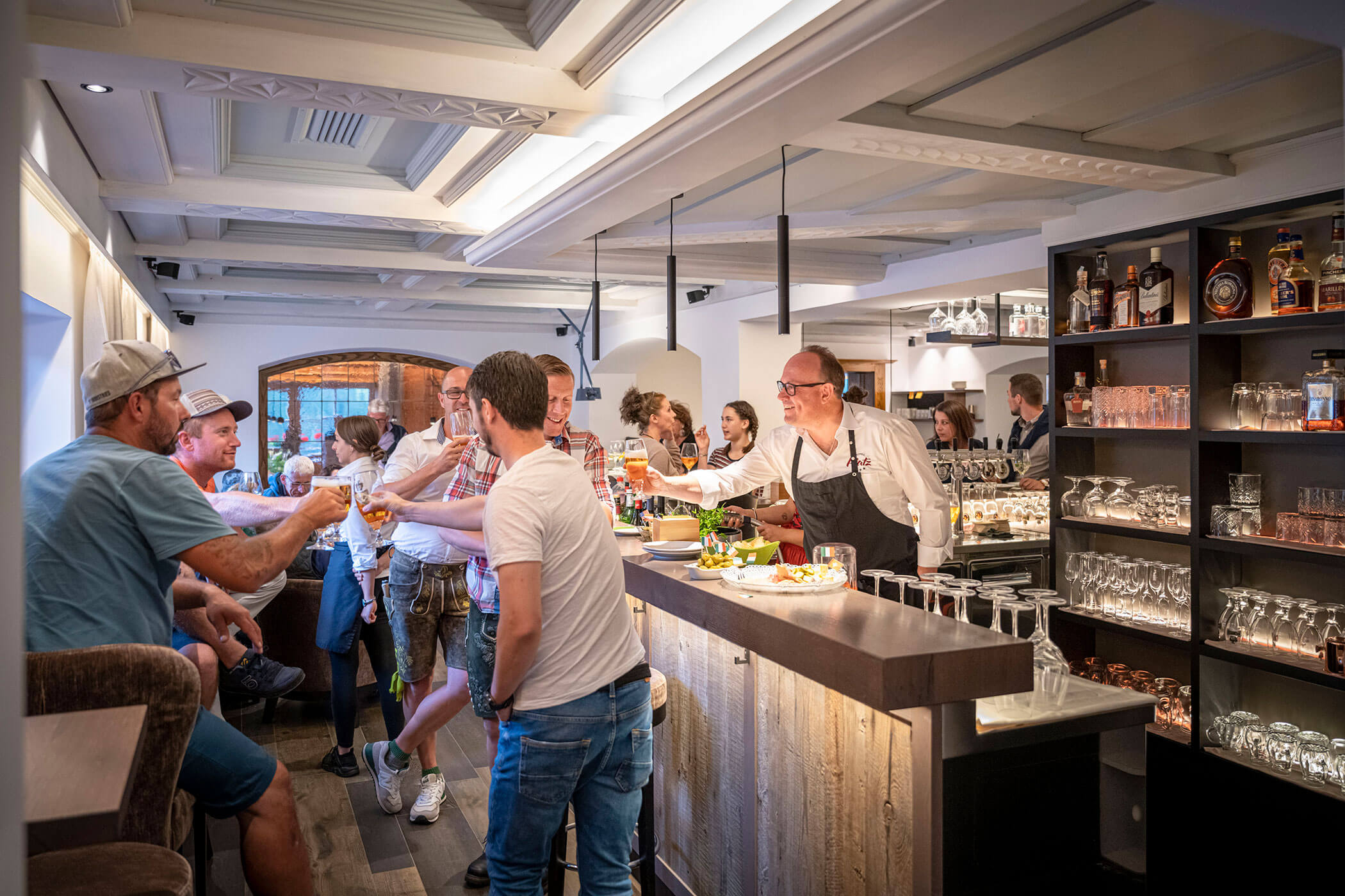 Bar & Taverne - Sporthotel Platz